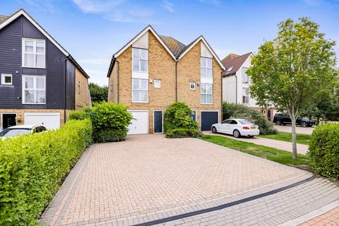 undefined, Paxton Avenue, Hawkinge, Folkestone, CT18