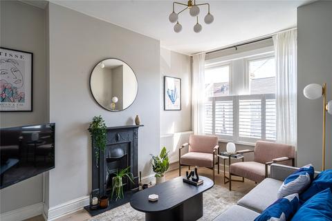 2 bedroom apartment for sale, Edgington Road, London, SW16