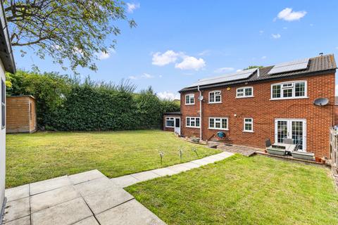 4 bedroom detached house for sale, Oadby, Leicestershire LE2