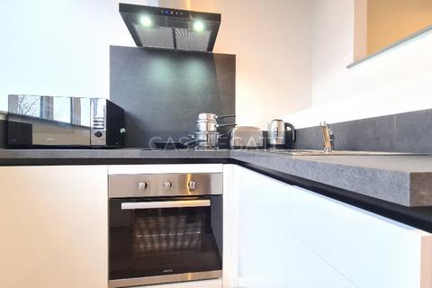 Studio to rent, Renaissance Works, New Street, Huddersfield, HD1 2AS