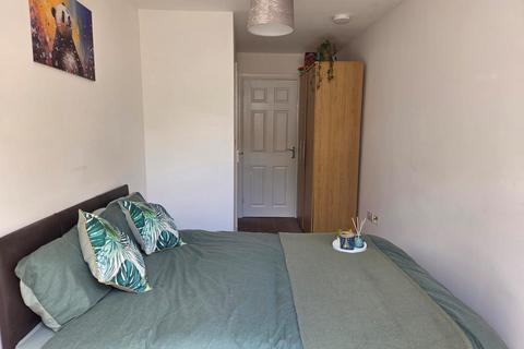 undefined, HMO Room 2,058 Shaftsbury Avenue