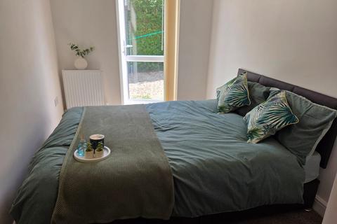undefined, HMO Room 2,058 Shaftsbury Avenue