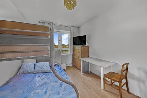 2 bedroom flat for sale, Palmer House, Lubbock Street, London, SE14