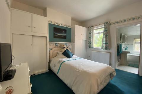 2 bedroom end of terrace house for sale, 131 Madresfield Road, Malvern, Worcestershire, WR14