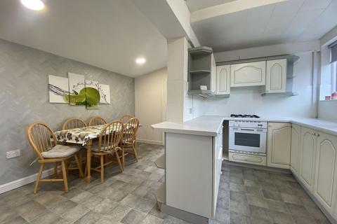2 bedroom end of terrace house for sale, Madresfield Road, Malvern, WR14