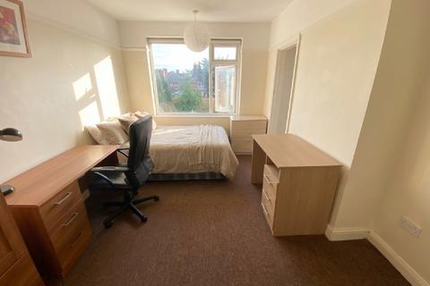 3 bedroom house to rent, Nottingham NG9