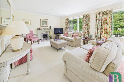 3 bedroom detached house for sale, Church Road, Woburn Sands MK17