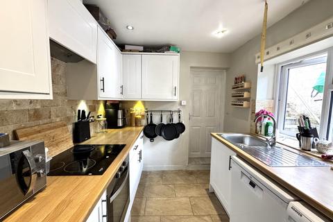22 Bedw Road, Pontypridd, CF37 4NU