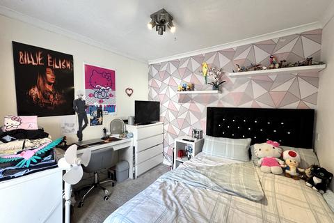 22 Bedw Road, Pontypridd, CF37 4NU