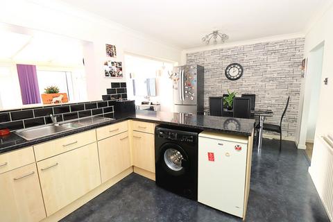 3 bedroom semi-detached house for sale,  Shepherds Walk, FARNBOROUGH GU14