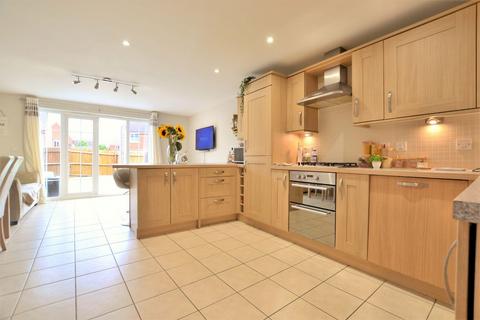 3 bedroom terraced house for sale, Beamont Walk, Gloucester GL3