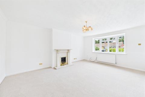 3 Beech Drive, Blackwater, Camberley, GU17 0NA