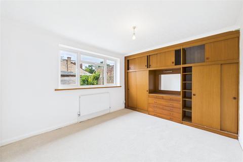 3 Beech Drive, Blackwater, Camberley, GU17 0NA