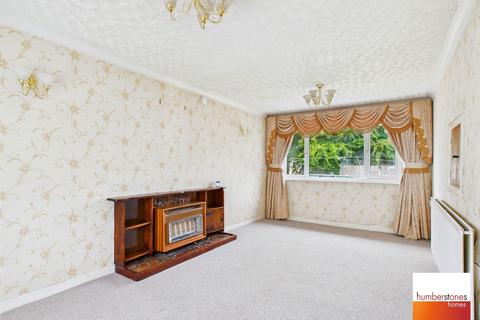 2 bedroom detached bungalow to rent, Crabbe Street, Stourbridge, West Midlands, DY9 8UR