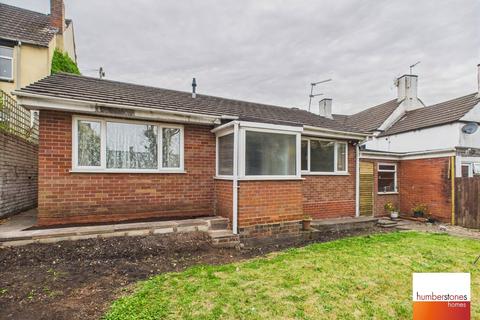 2 bedroom detached bungalow to rent, Crabbe Street, Stourbridge, West Midlands, DY9 8UR