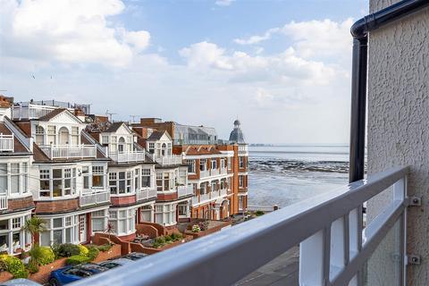 1 bedroom apartment for sale, HOLLAND ROAD, Westcliff-On-Sea