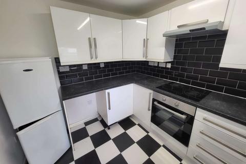 2 bedroom flat for sale, Luton LU1