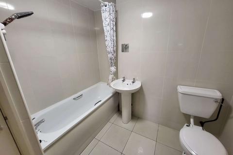 2 bedroom flat for sale, Luton LU1