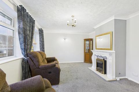 2 bedroom detached bungalow for sale, Pleasant Hill, Tadley, RG26