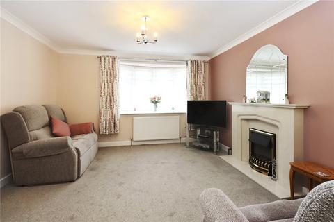 3 bedroom detached house for sale, Woodpack Avenue, Whickham NE16