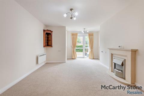 1 bedroom apartment for sale, Farringford Court, 1 Avenue Road, Lymington, Hampshire