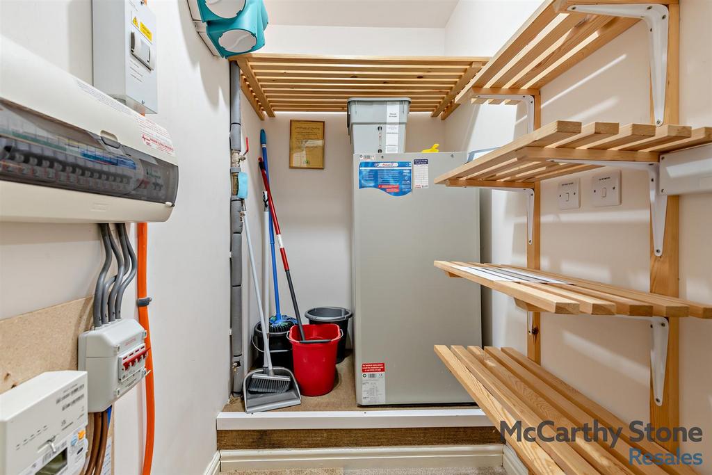 8657982-interior01-800.jpg
