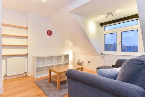 1 bedroom apartment to rent, Avondale Road, London, N15