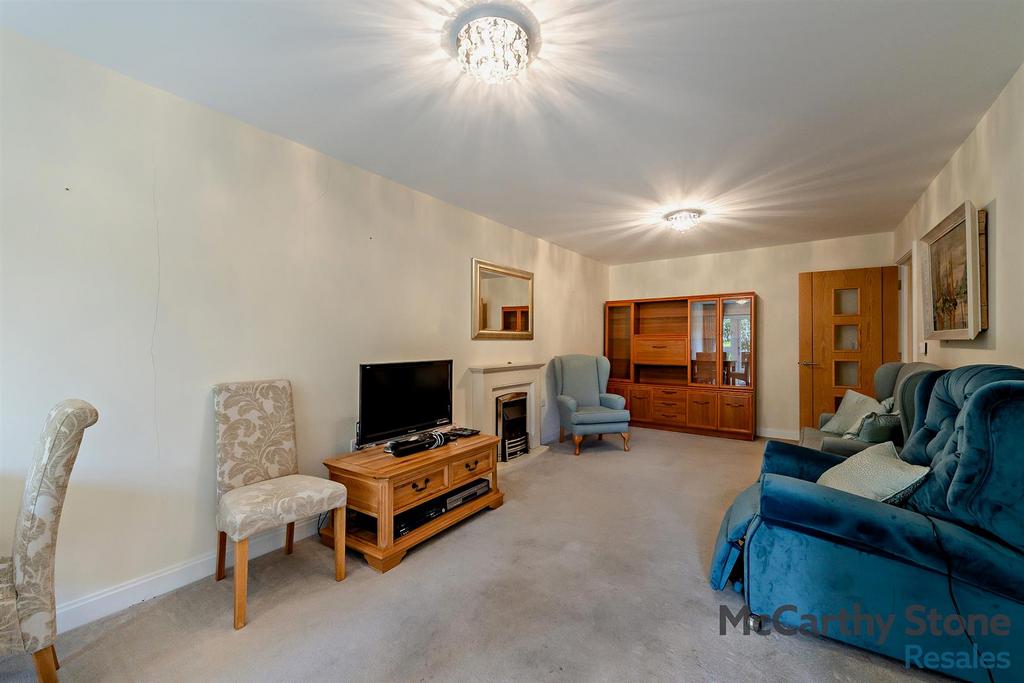 8656768-interior02-800.jpg