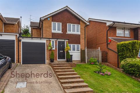 3 bedroom link detached house for sale, John Eliot Close, Nazeing EN9