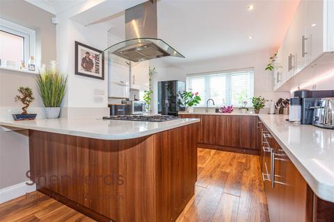 3 bedroom link detached house for sale, John Eliot Close, Nazeing EN9