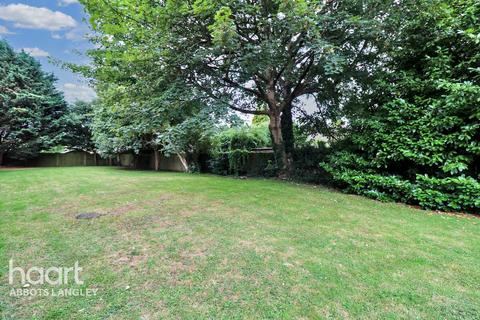 1 bedroom apartment for sale, College Road, Abbots Langley