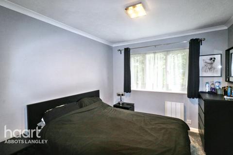 1 bedroom apartment for sale, College Road, Abbots Langley