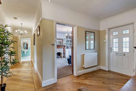 4 bedroom detached house for sale, Oakhurst Road, Oswestry, Shropshire, SY11