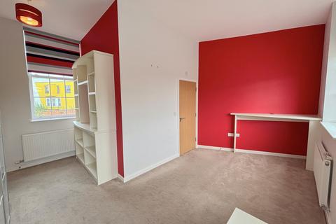 2 bedroom flat for sale, Upper Bond Street, Hinckley, Leicestershire, LE10 1WA