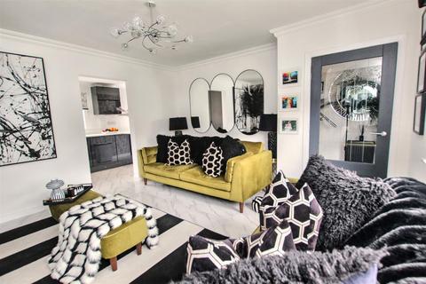 6 Ash Road, Baillieston, Glasgow, G69 7EF
