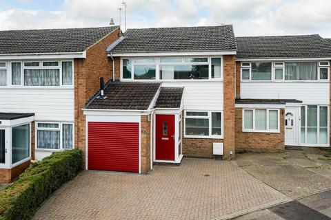 16 Bronte Crescent, Hemel Hempstead, HP2 7NT