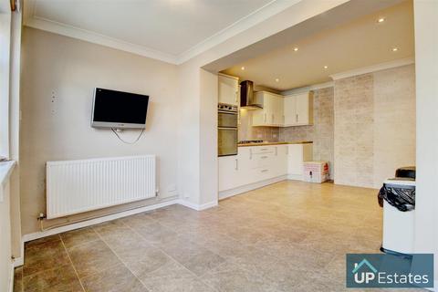 3 bedroom terraced house for sale, Manse Close, Exhall, Coventry
