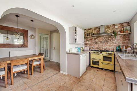 1 Hamilton Close, Stedham, Midhurst, GU29 0NF