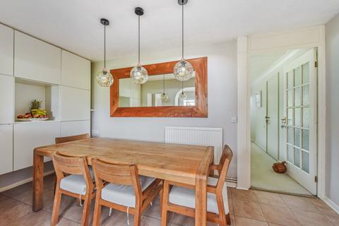 1 Hamilton Close, Stedham, Midhurst, GU29 0NF