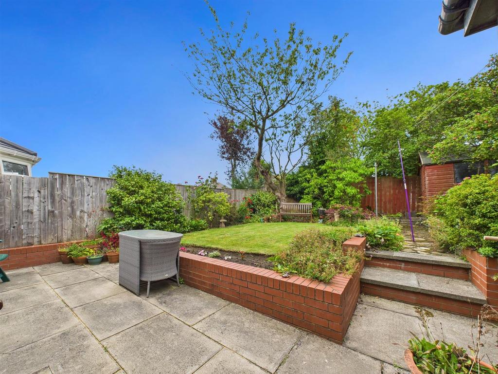 Garden 2.jpg