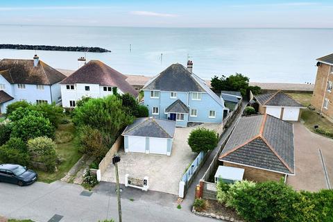 undefined, Southdean Close, Middleton-On-Sea, PO22