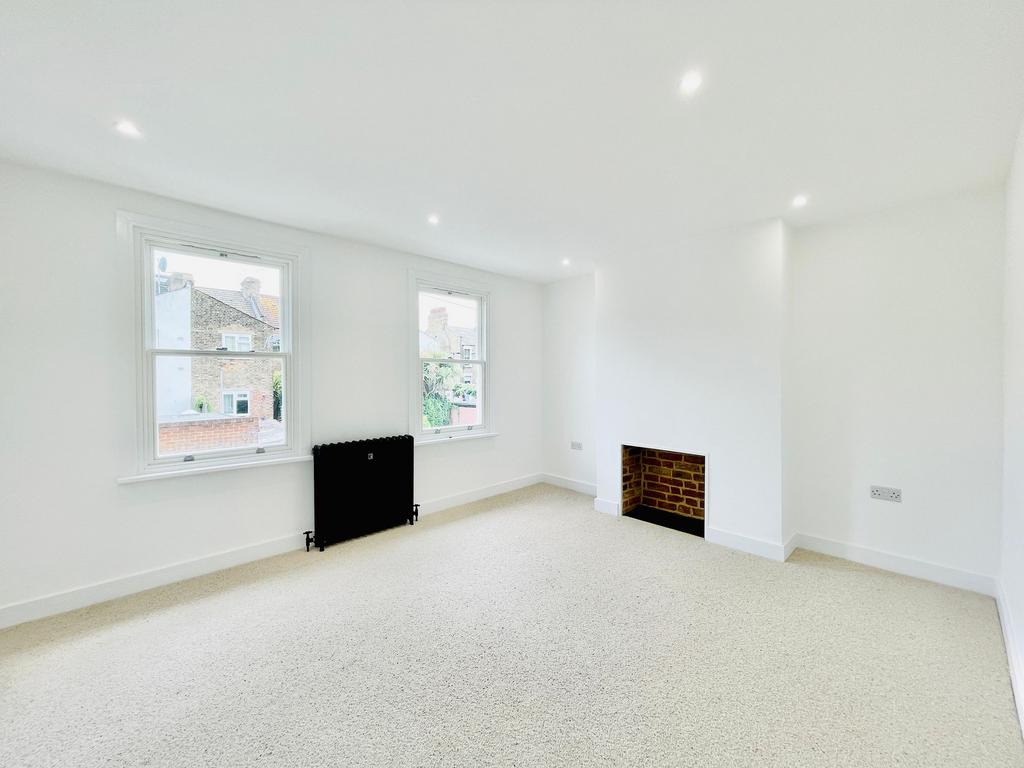 Aubrey Rd E17