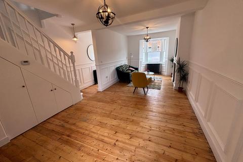 undefined, Aubrey Road, London, E17
