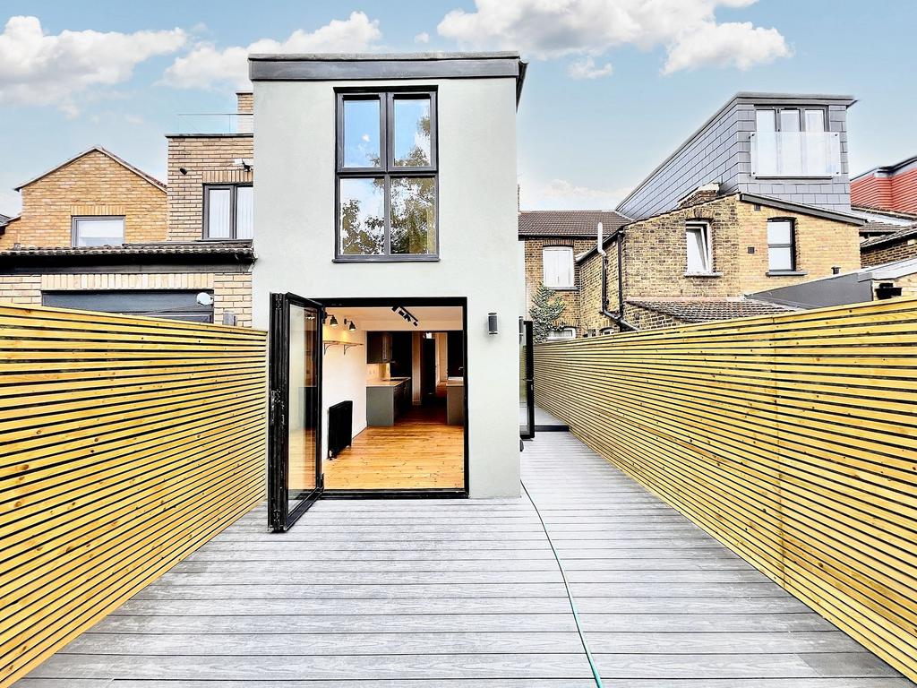 Aubrey Rd E17