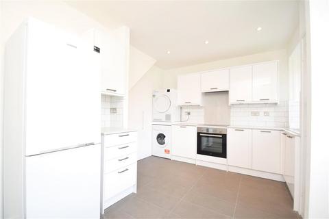 4 Cumberland Close, Twickenham, TW1 1RS