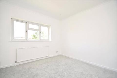 4 Cumberland Close, Twickenham, TW1 1RS