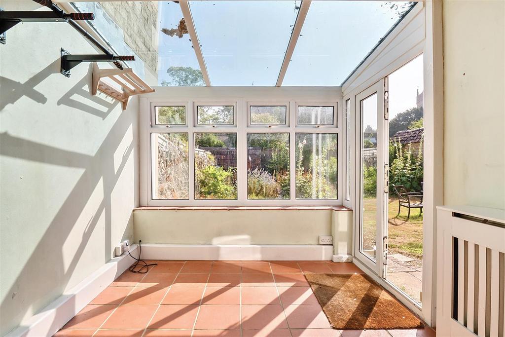 Conservatory/Family room