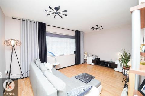 undefined, Bowater Avenue, Birmingham B33
