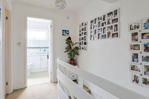 28 Linnet Close, Letchworth Garden City, SG6 4FA