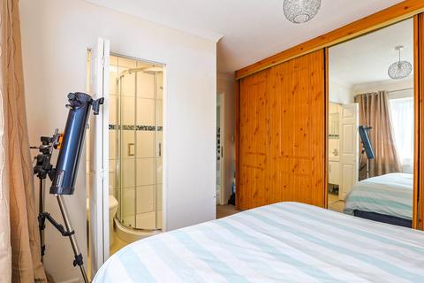 28 Linnet Close, Letchworth Garden City, SG6 4FA